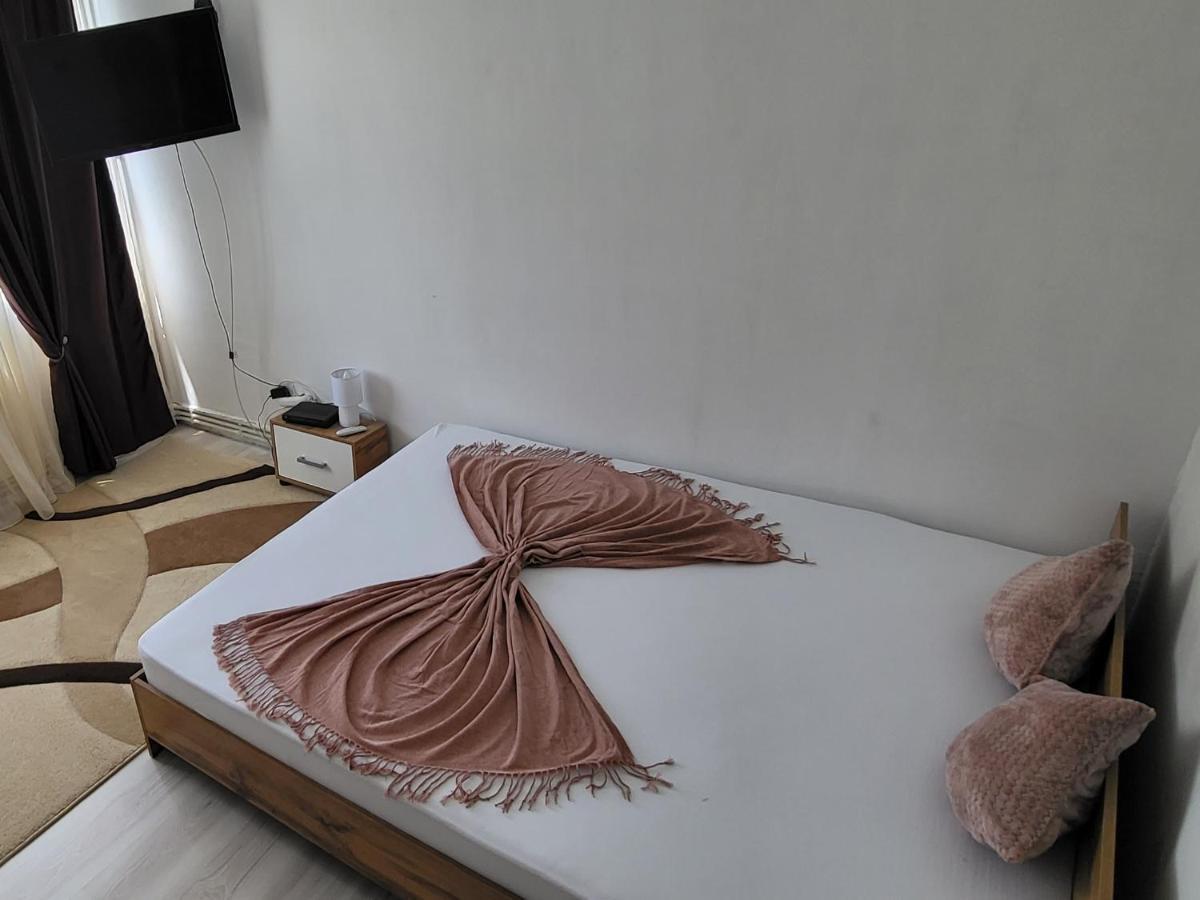 Apartament In Regim Hotelier Дева Екстер'єр фото